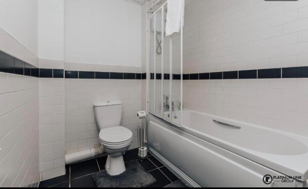 Sl Luxury 2 Bed Broad St Home Бирмингем Экстерьер фото